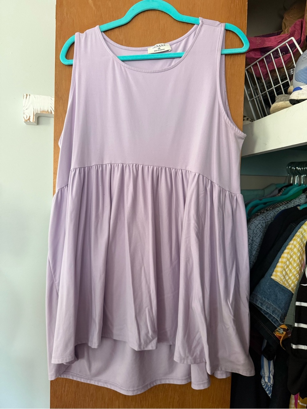 Zenana Outfitters Lavender Sleeveless Round Neck Tank
